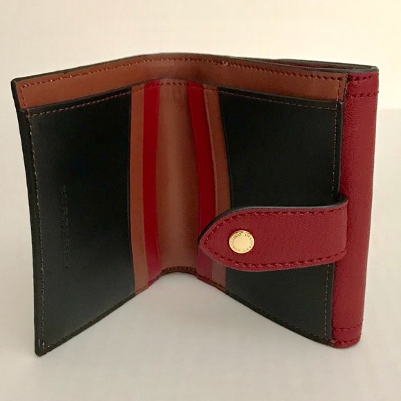 ❌🌟HP x2🌟Burberry Bifold Wallet - Picture 4 of 8
